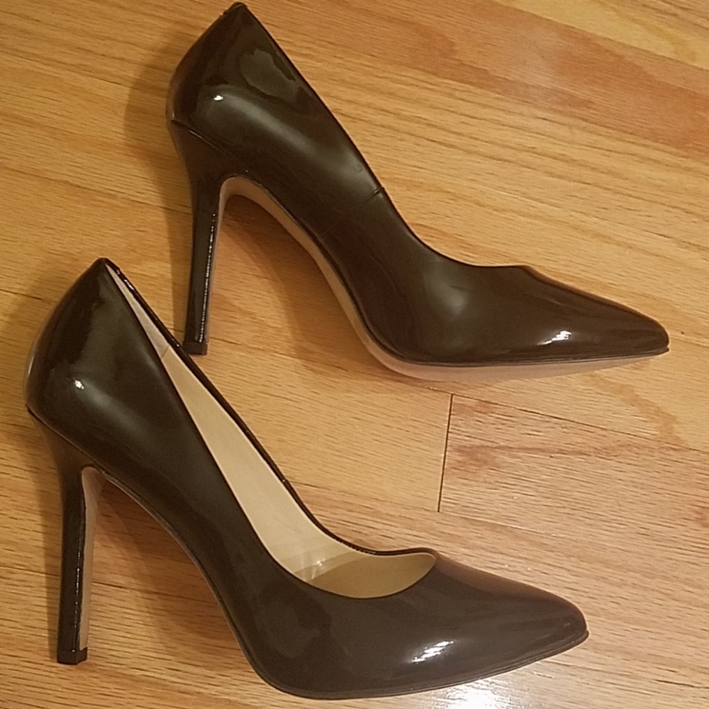 Jessica Simpson black patent adeni heels